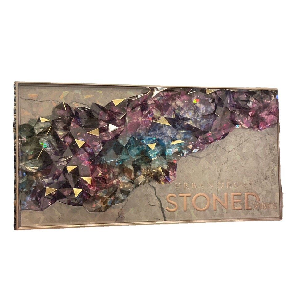 NWOB Urban Decay Stoned Vibes Eyeshadow Palette
